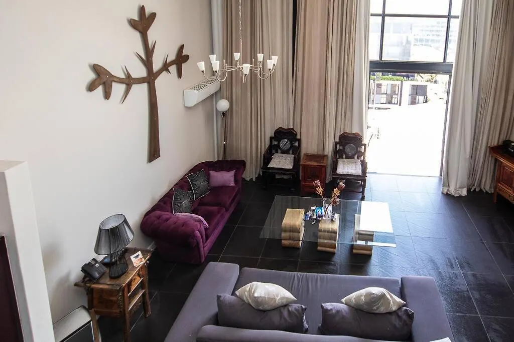 Stunning 2 Bedroomed Loft-Style Penthouse Cape Town 0*,